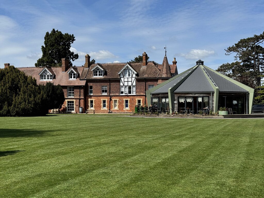 The offices and cafe in Garth Park