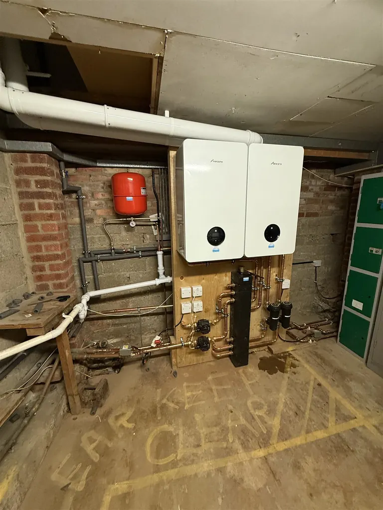 Completed Worcester Bosch boiler installation by Oxyplumb at the Vale and Downland Museum